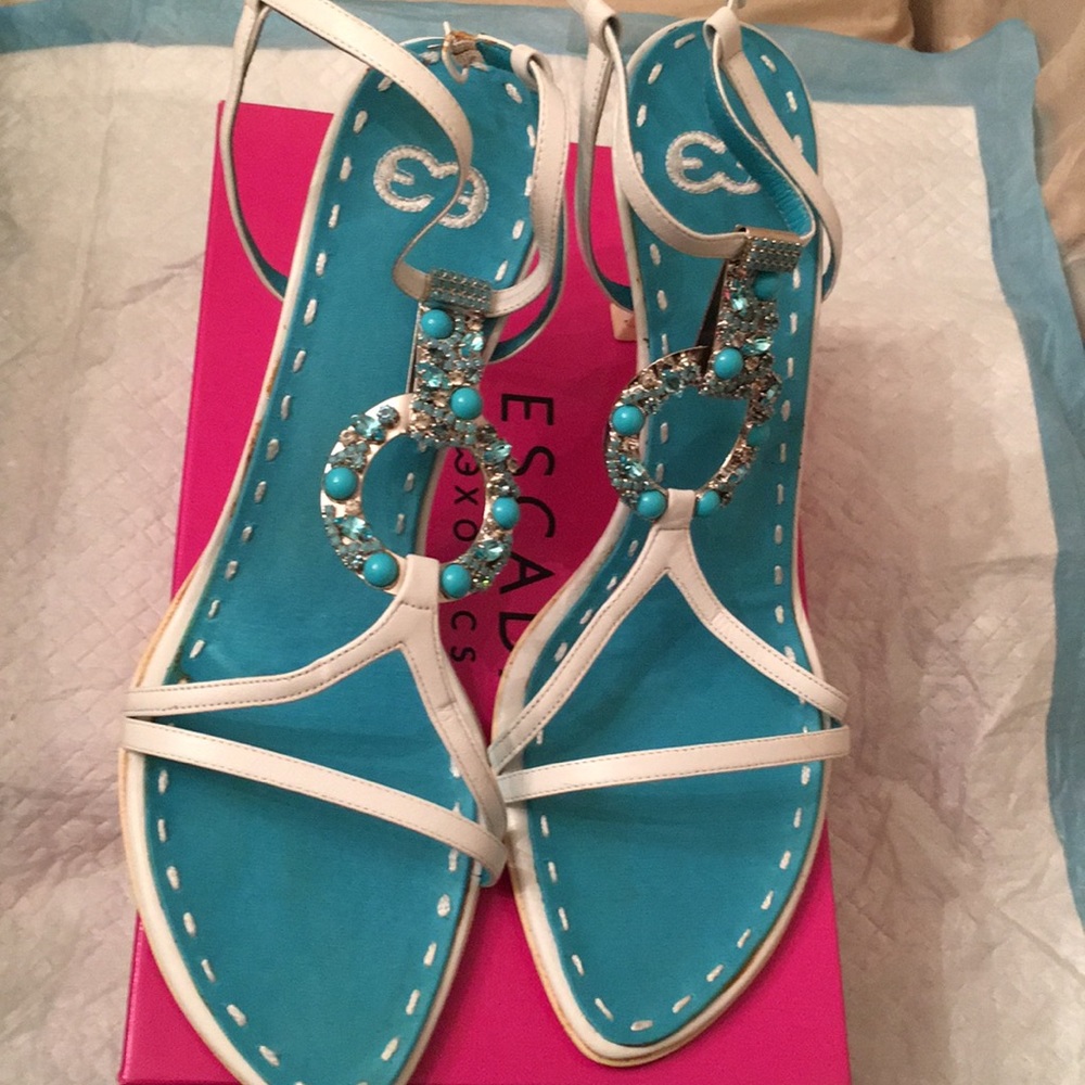 Escada tourquoise jeweled sandal